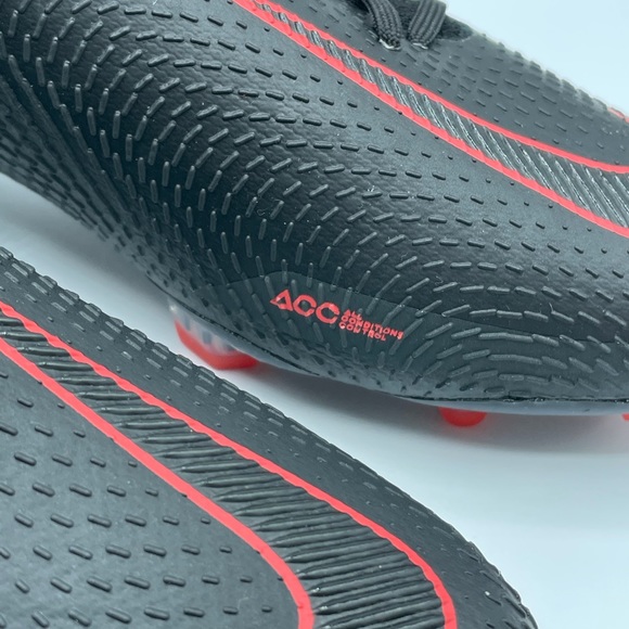 Nike Phantom GT Elite DF FG Soccer Cleats CW6589 - Picture 4 of 10